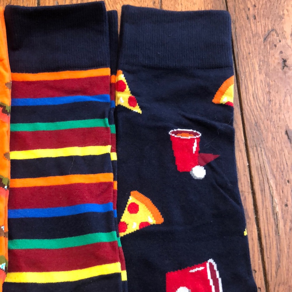 New In Box - FUN SOCKS 4 PACK - Picture 6 of 12